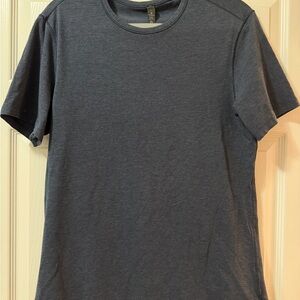 lululemon athletica Short Sleeve Tee